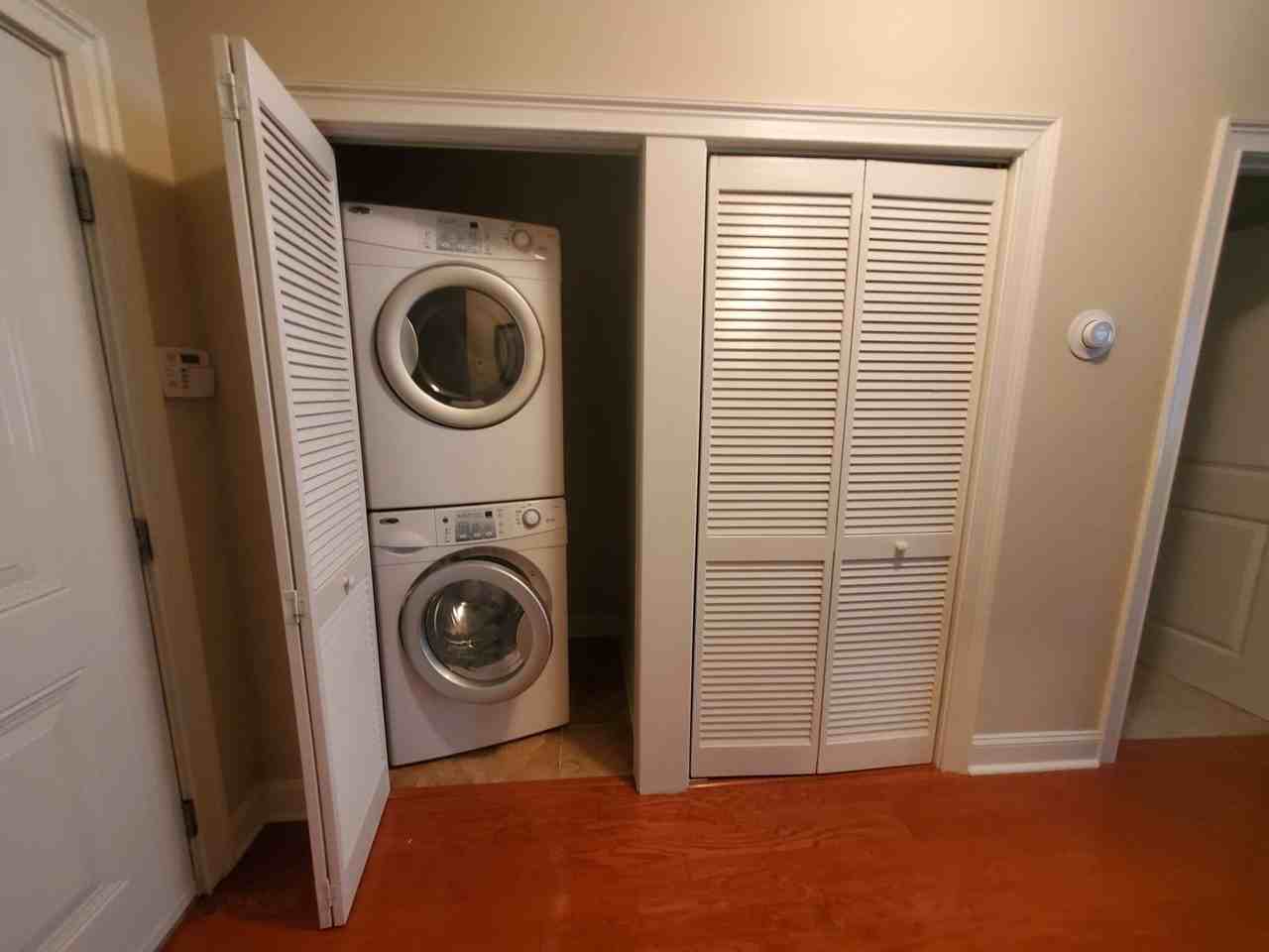 325 Hay St - Photo 7 of 28