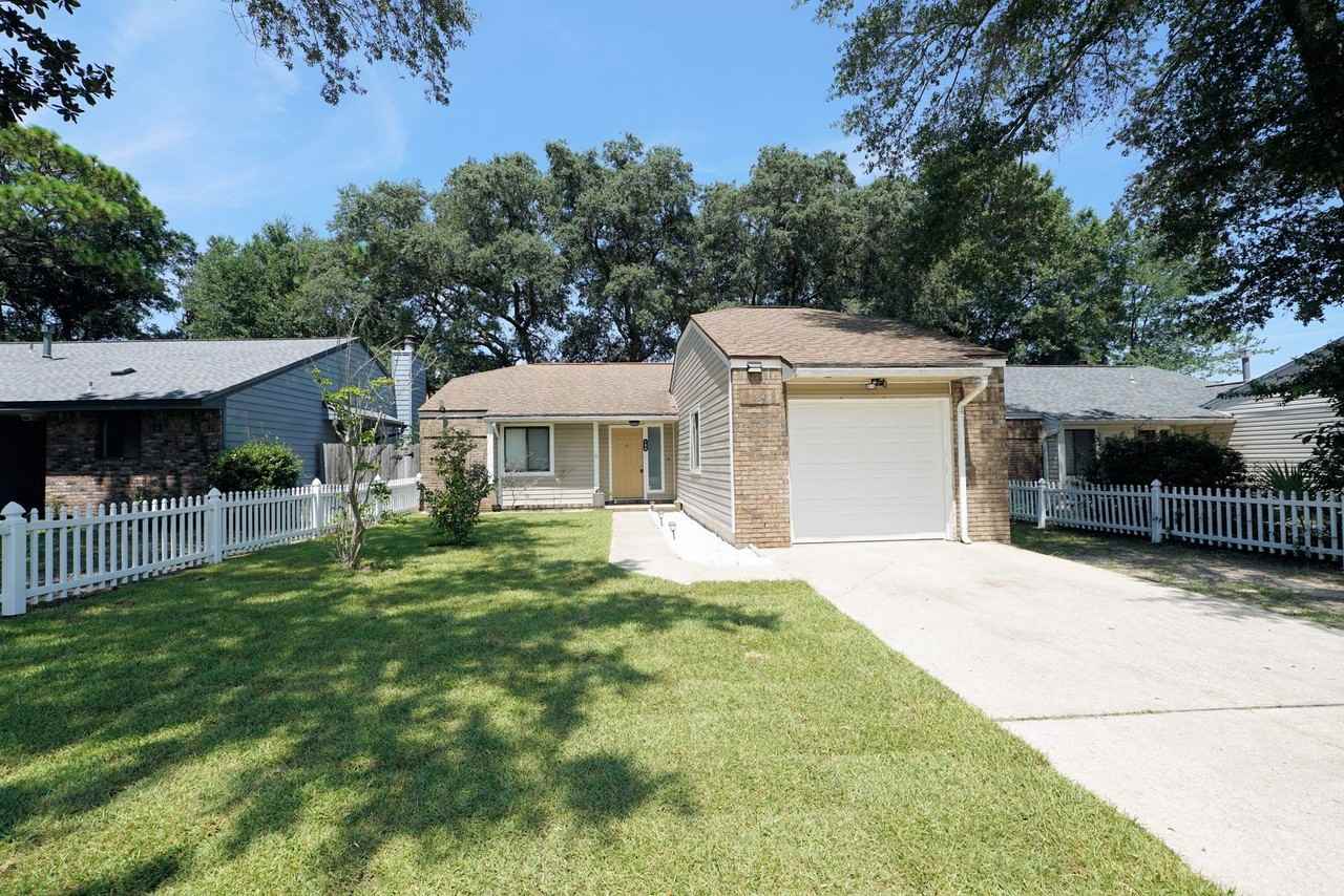 104 Cedar Ridge Way - Photo 2 of 31