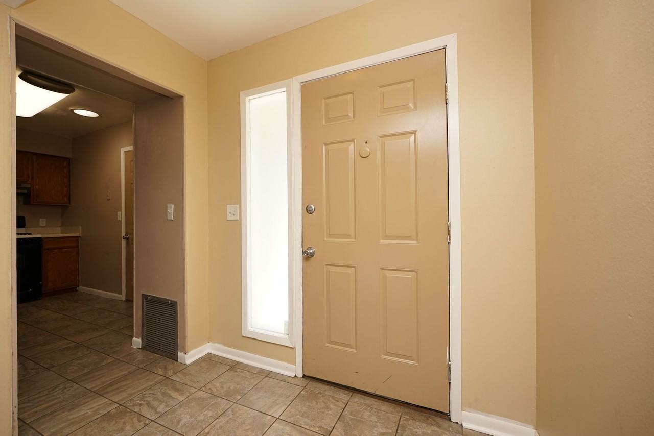 104 Cedar Ridge Way - Photo 5 of 31
