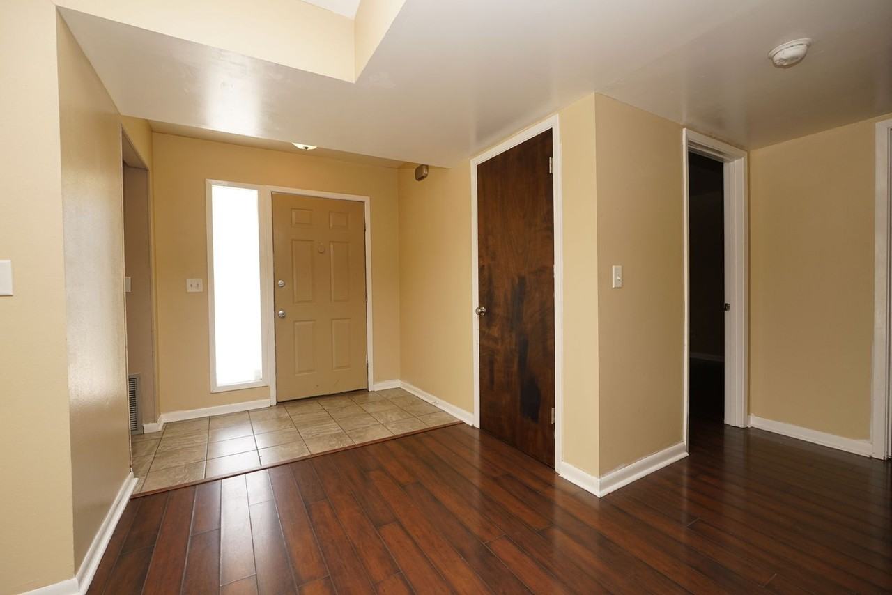 104 Cedar Ridge Way - Photo 6 of 31