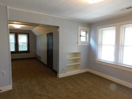 featured image of 320 W 2nd Ave