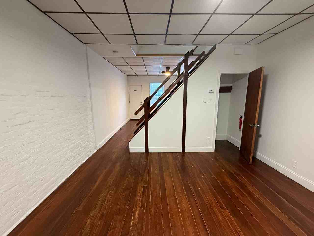 2106 E Lippincott St - Photo 4 of 24