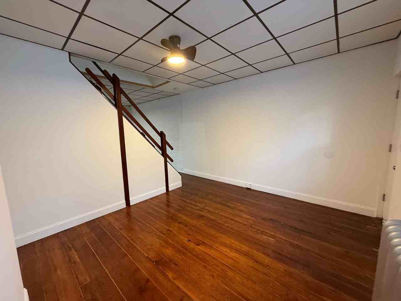 2106 E Lippincott St - Photo 5 of 24