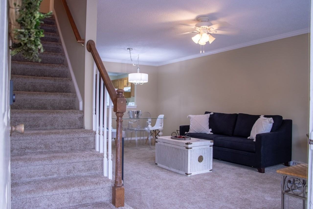 170 Northview Dr #6 - Photo 2 of 21