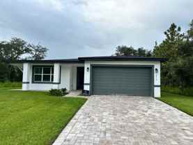 2514 W Lawrence Ct - Photo 1 of 1
