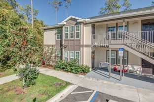 272 Hart Ln - Photo 1 of 1