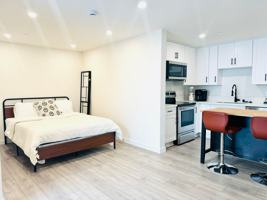 featured image of 1468 Hornblend St