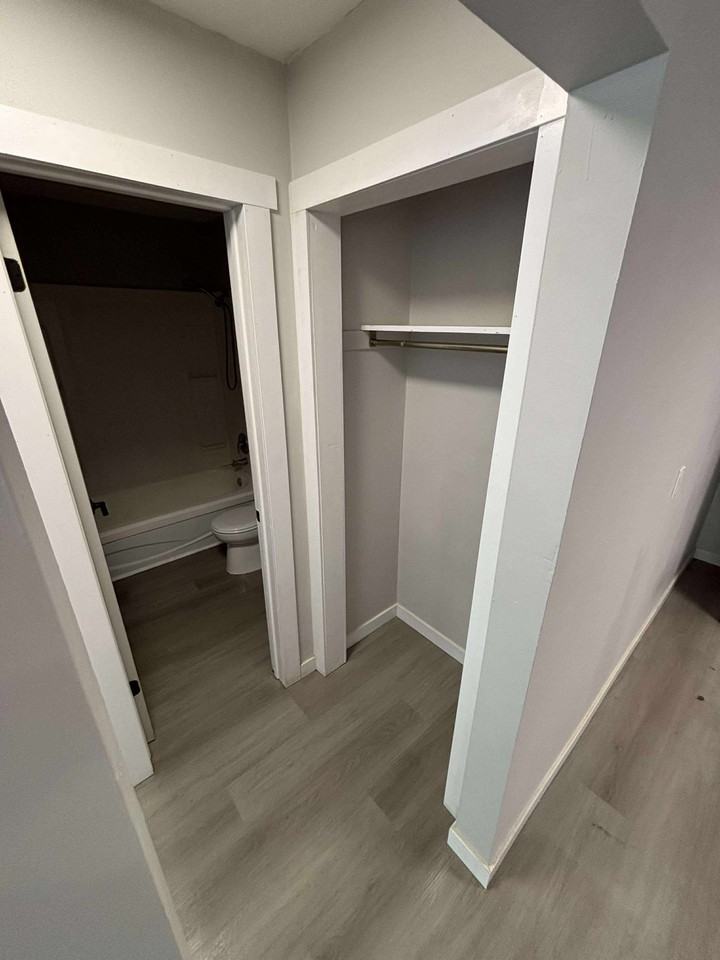 30 Parkwood Dr #24 - Photo 4 of 10