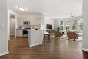 featured image of 1555 Galindo St