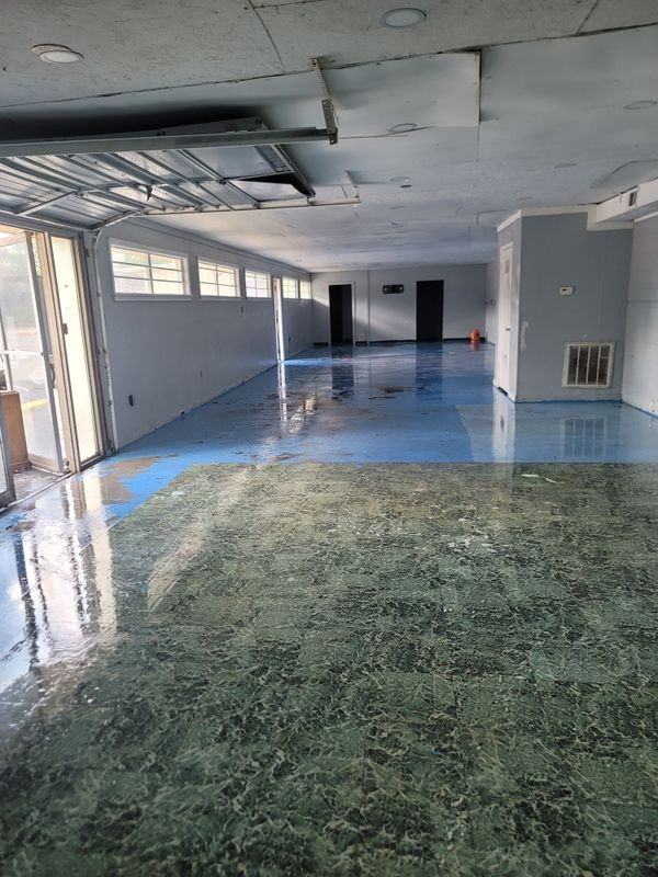 8700 Colonel Glenn Rd - Photo 6 of 9