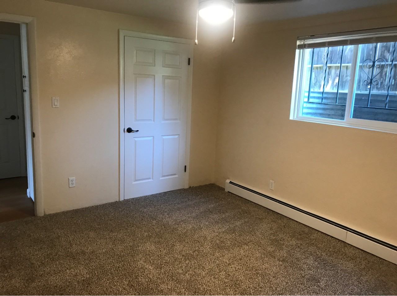 3113 Illinois Ave #4 - Photo 4 of 10