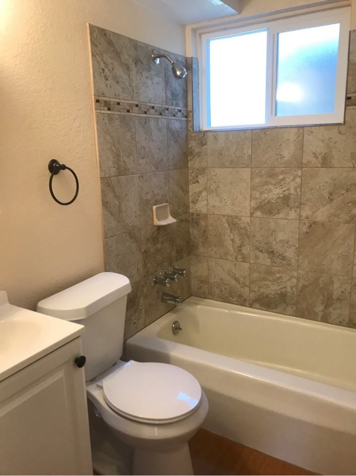 3113 Illinois Ave #4 - Photo 3 of 10