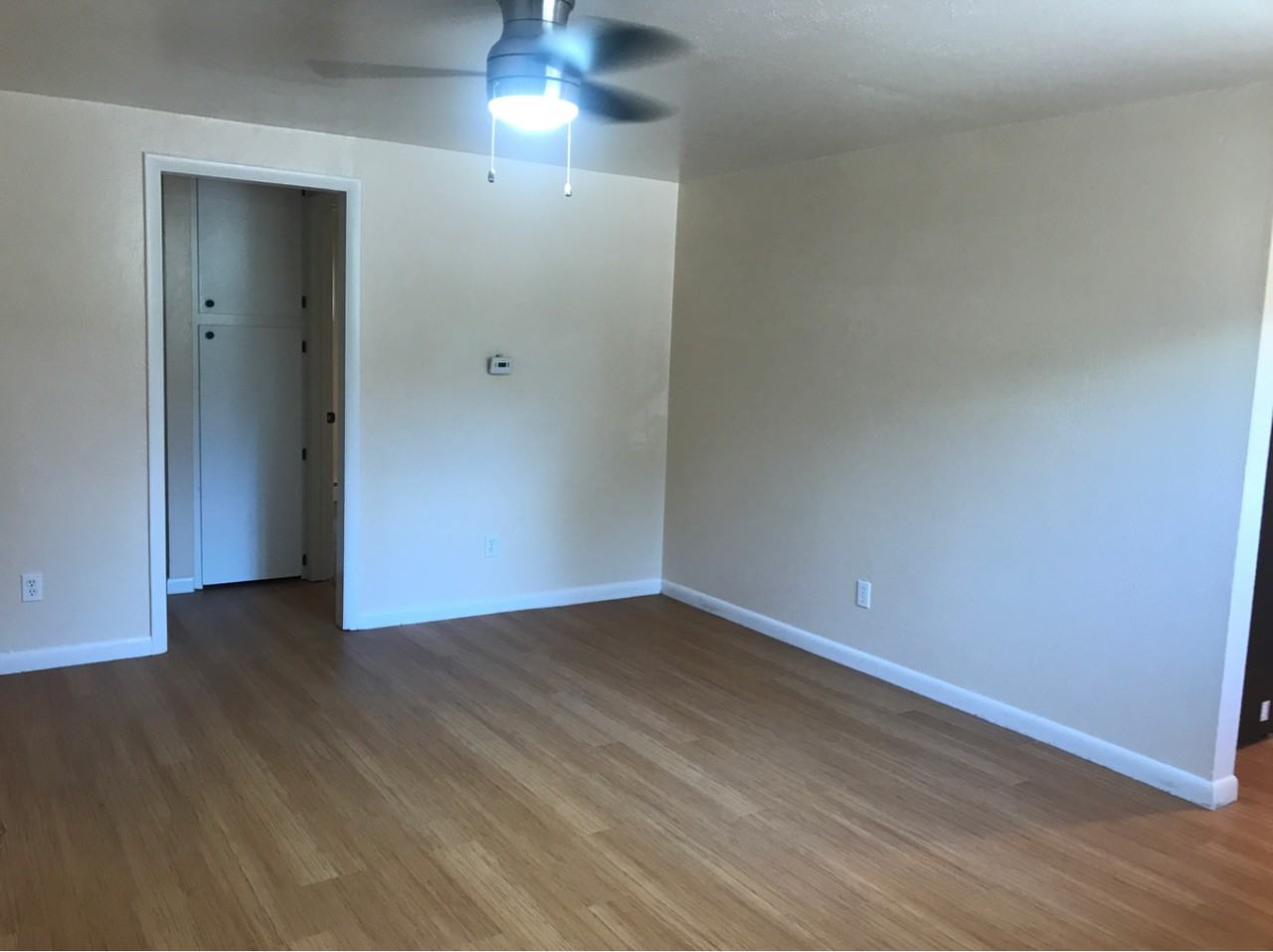 3113 Illinois Ave #4 - Photo 7 of 10