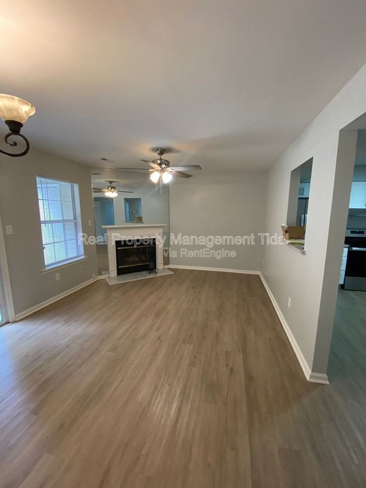 105 Heather Way #C - Photo 7 of 16