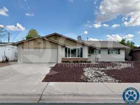 537 E Laguna Dr - Photo 1 of 1