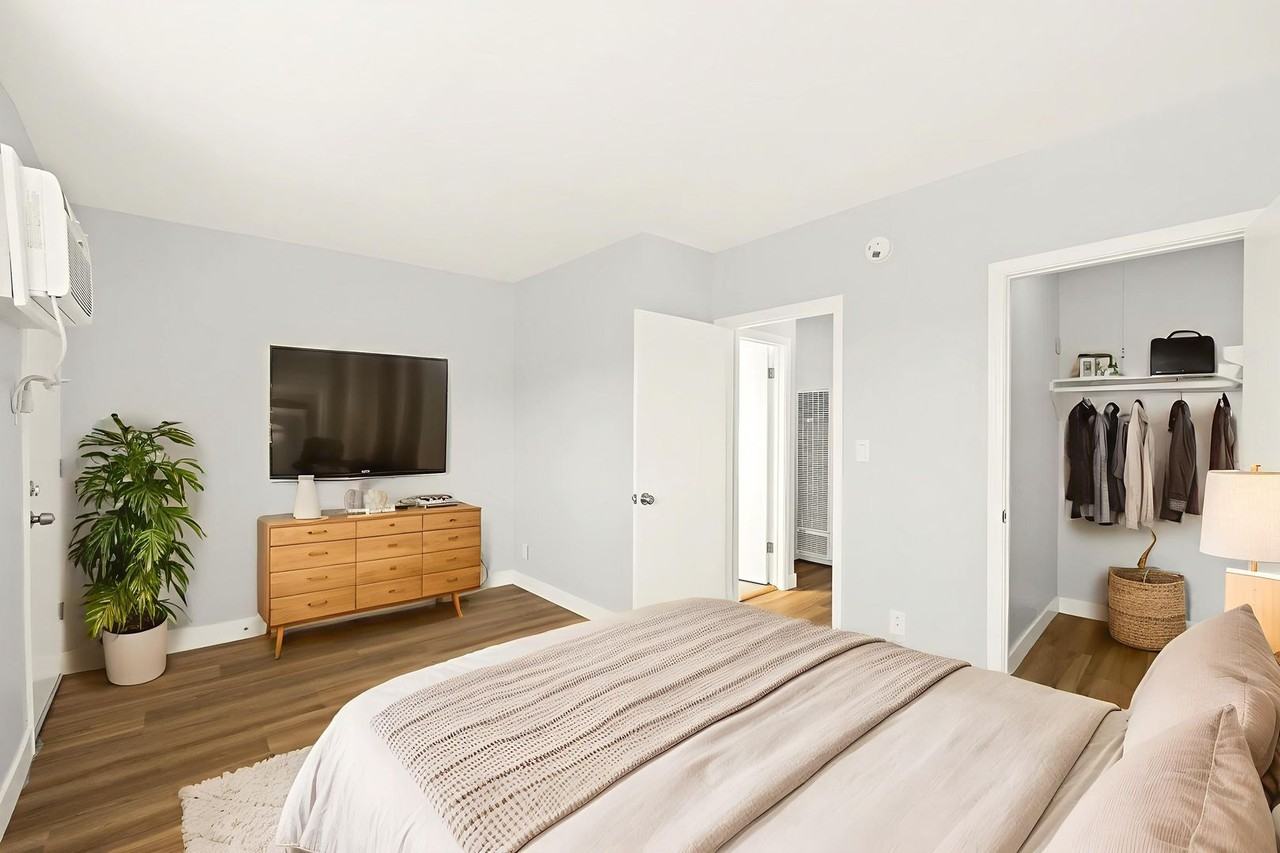 Inviting Highland Park Residences at 612 - Photo 2 of 7