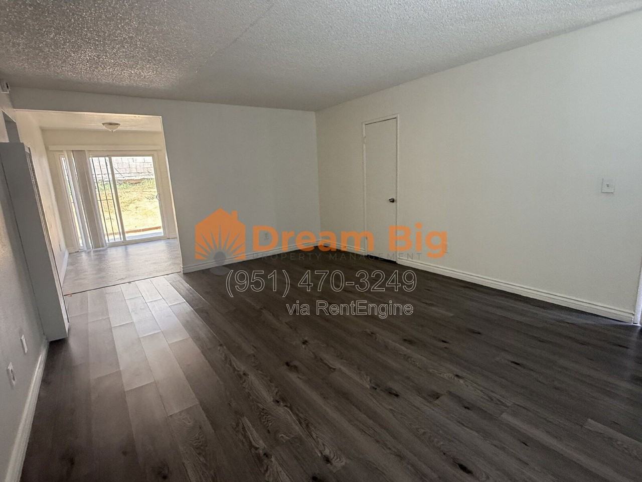 245 Maryknoll Dr - Photo 6 of 19