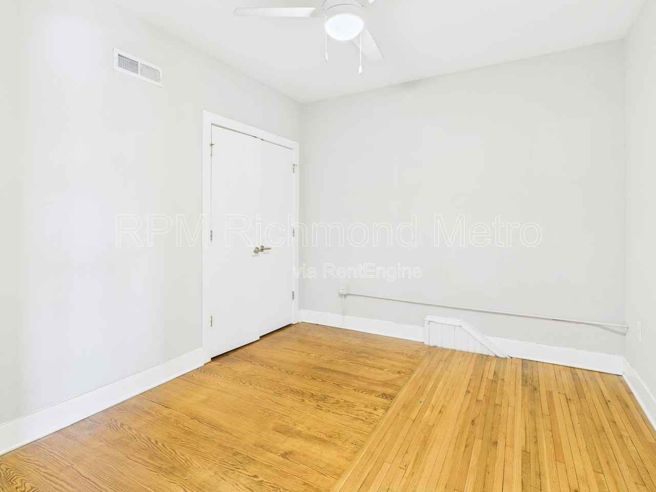 22 E Broad St #201 - Photo 4 of 13