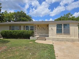 1924 Northcrest Dr - Photo 1 of 1