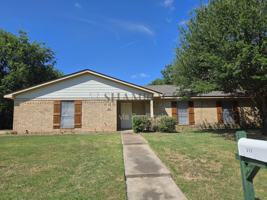 featured image of 313 Travis Ln