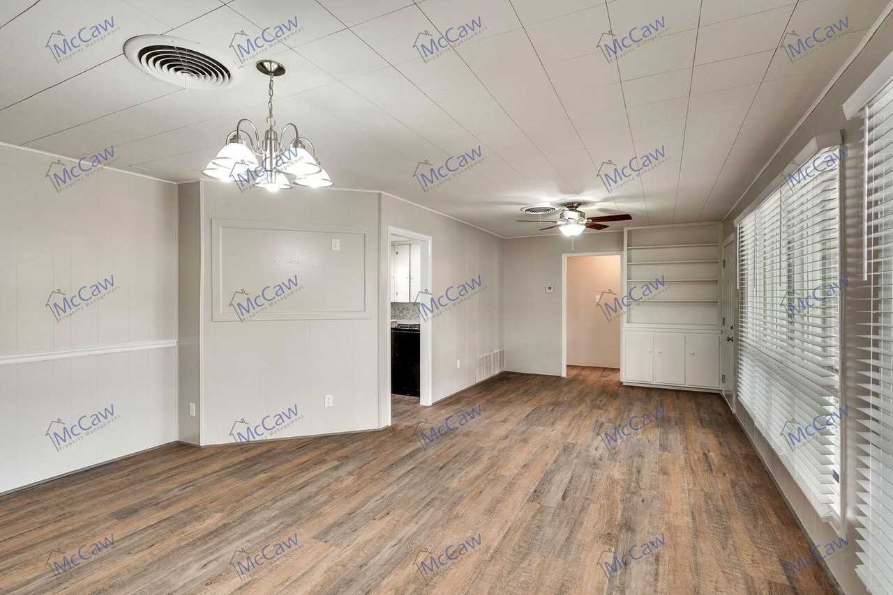 4341 Mccutchen Ave - Photo 7 of 19