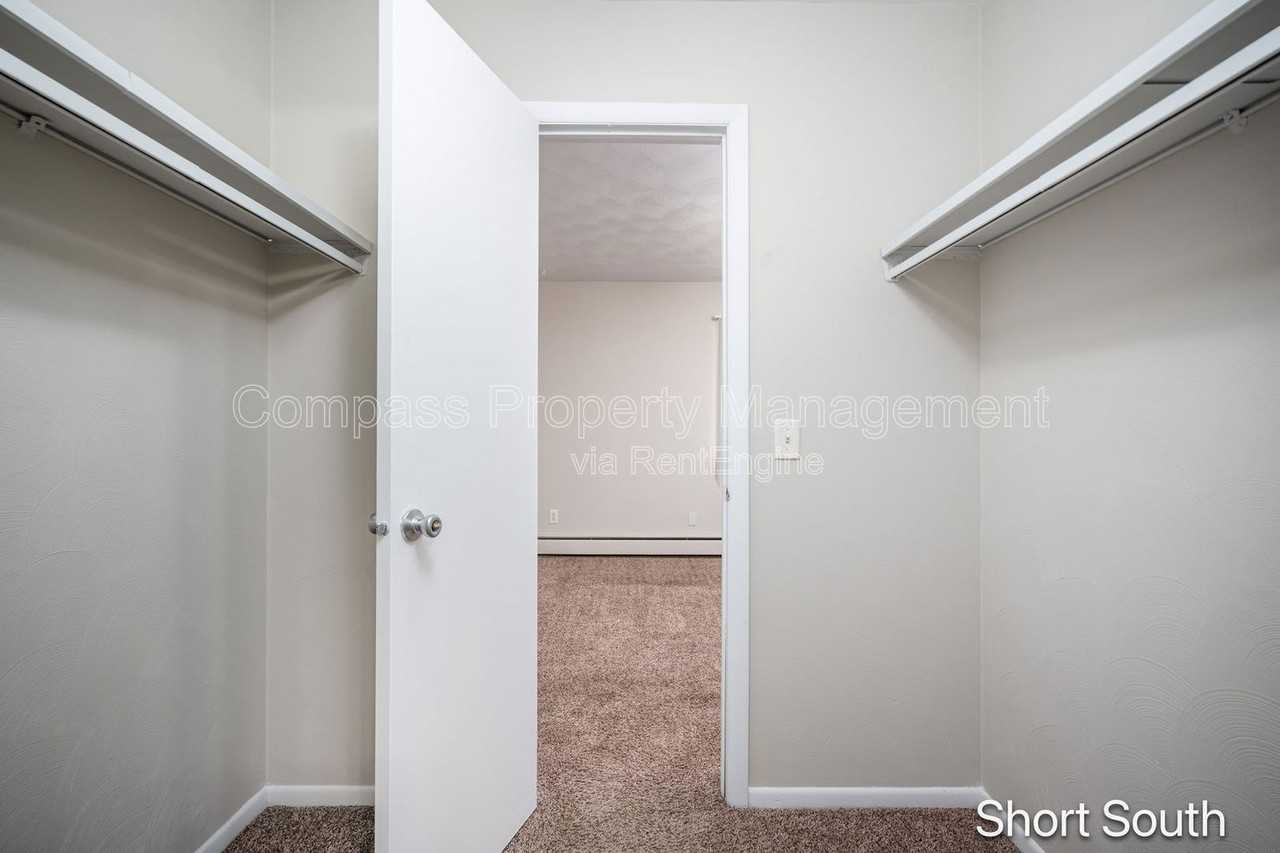 1605 Bacon Ave #10 - Photo 7 of 14