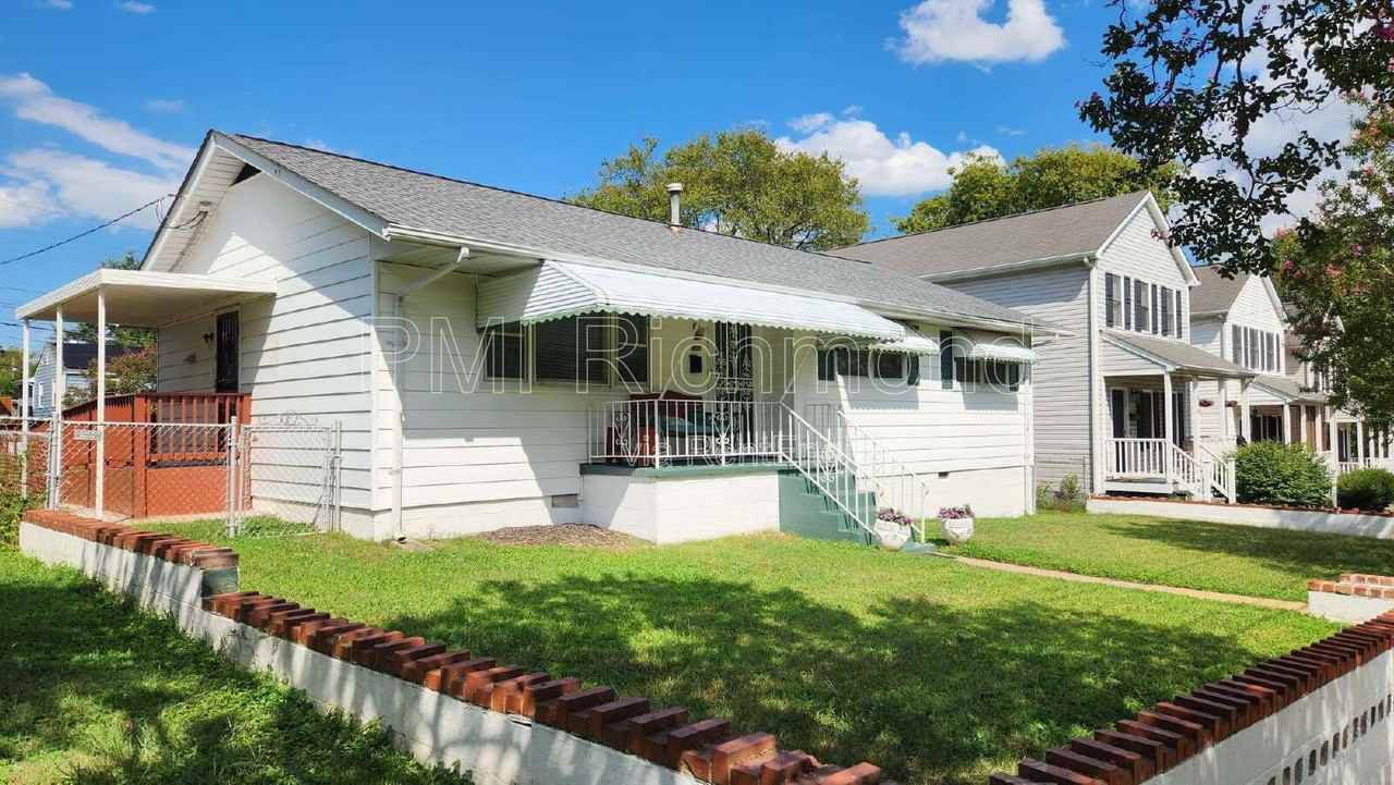 1806 Powhatan St - Photo 4 of 26