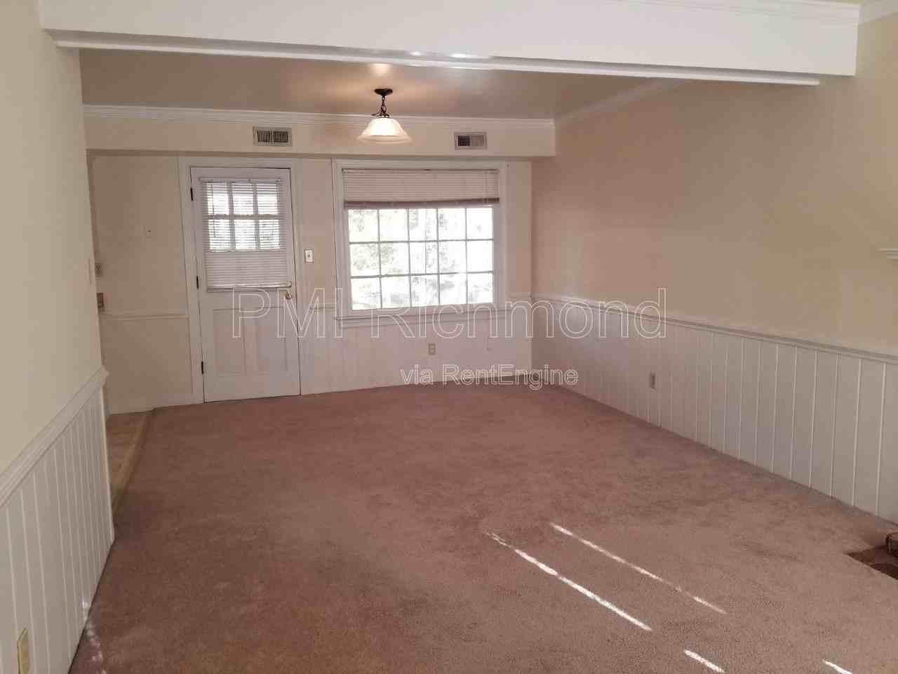 9712 Kendrick Rd - Photo 3 of 19