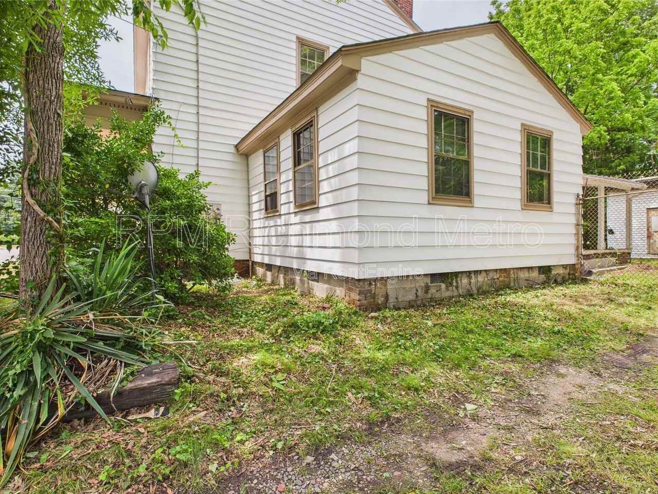 709 High St #A - Photo 3 of 28