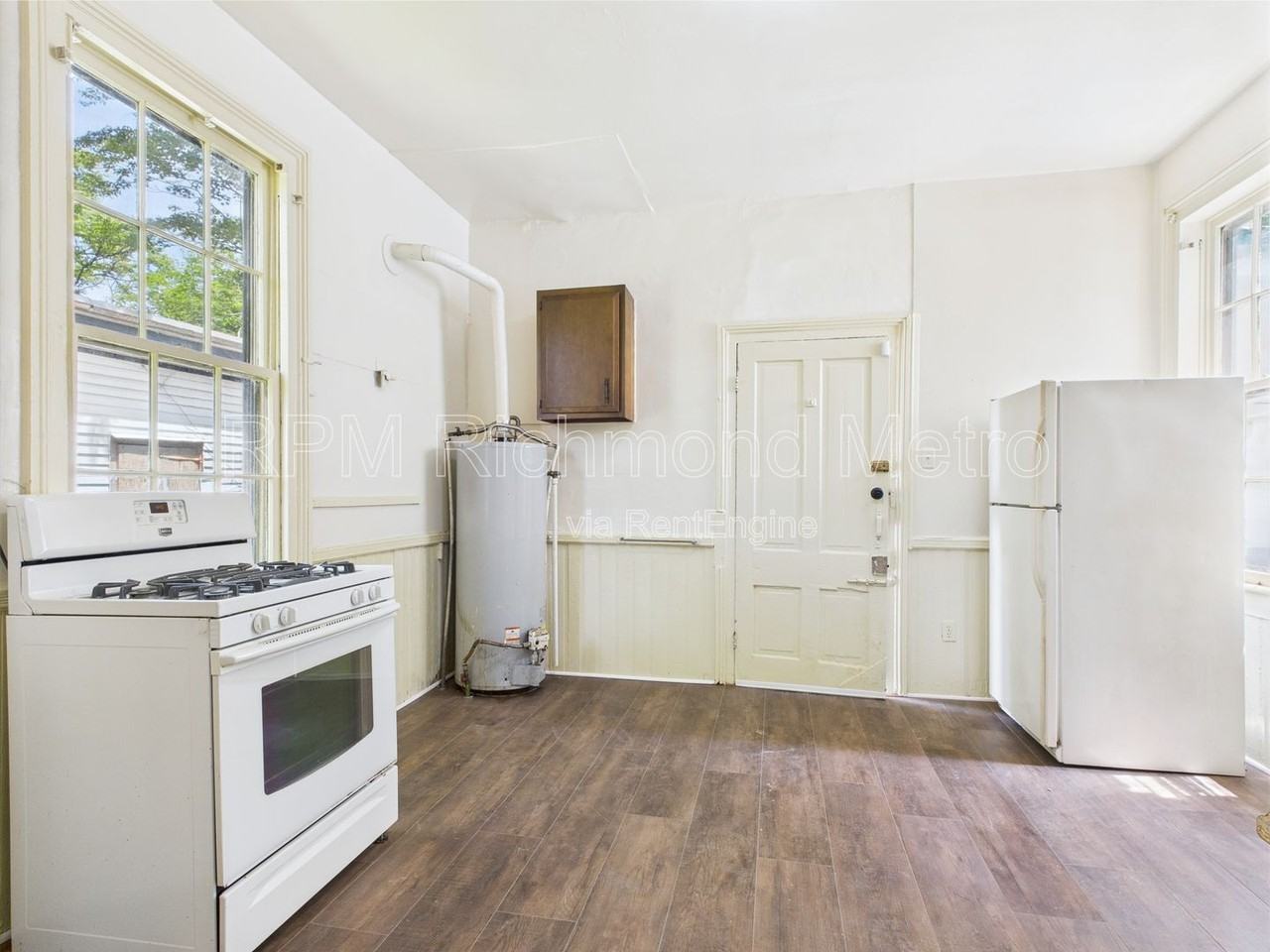 709 High St #A - Photo 5 of 28