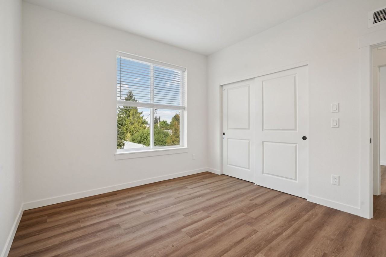 River Park Apartments - Photo 6 of 24