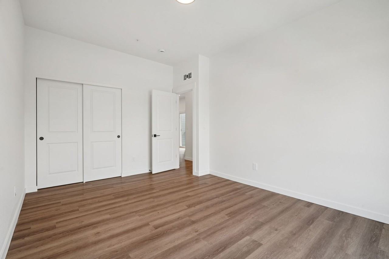 River Park Apartments - Photo 7 of 24