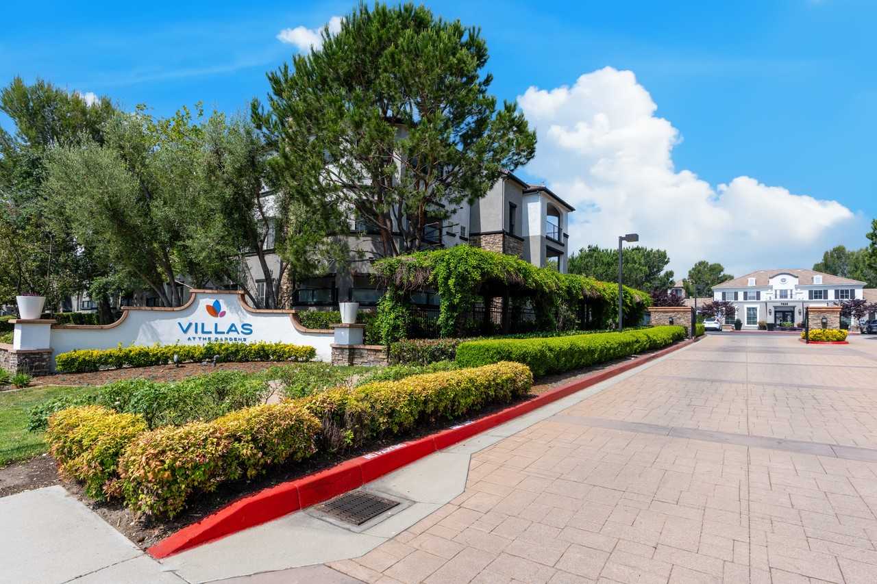 Villas at the Gardens - Photo 3 of 50