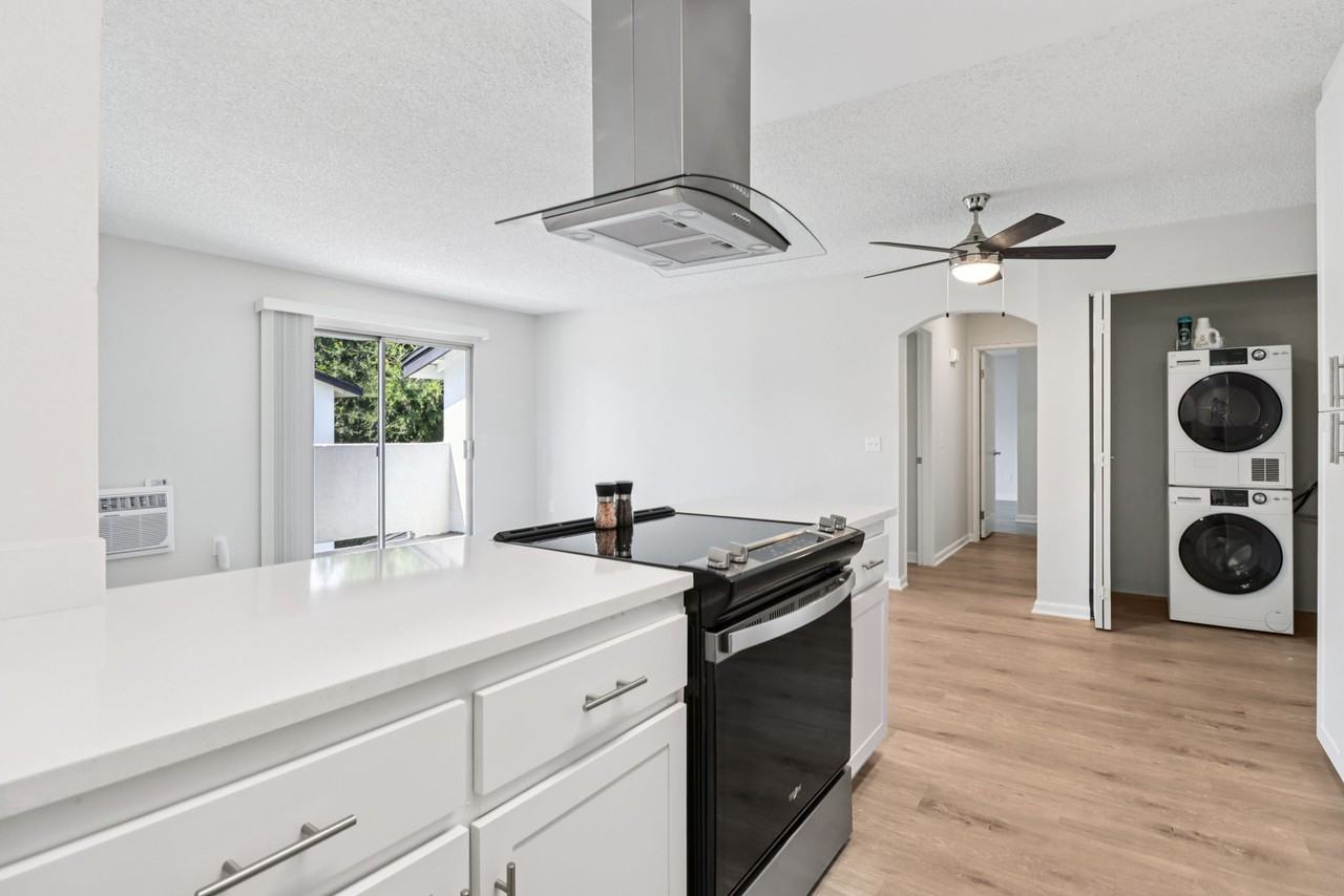 Waterleaf Apartments Homes - Photo 5 of 50