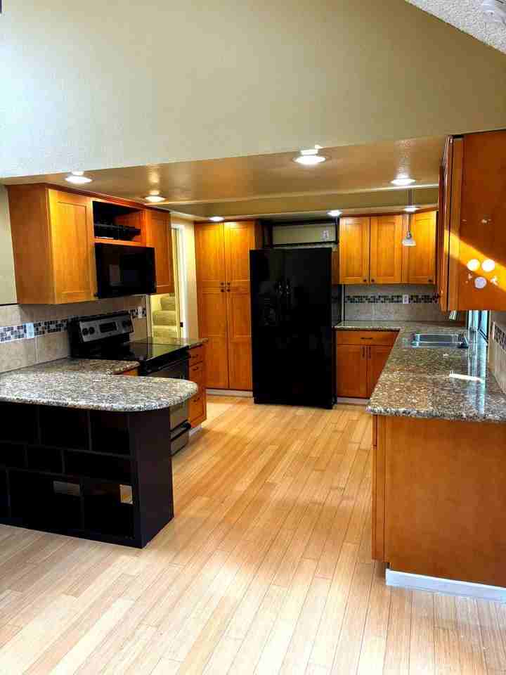 4348 190th Ave Se - Photo 4 of 19