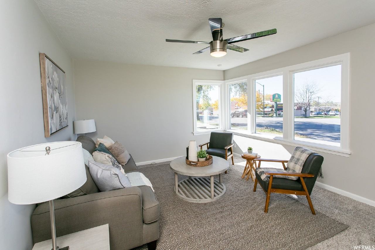 3034 Harrison Blvd - Photo 4 of 17