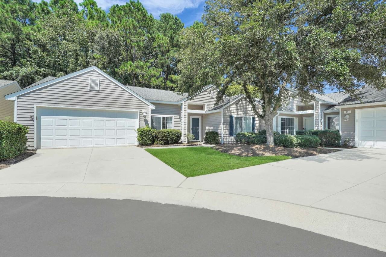 28 Huquenin Ln - Photo 5 of 49