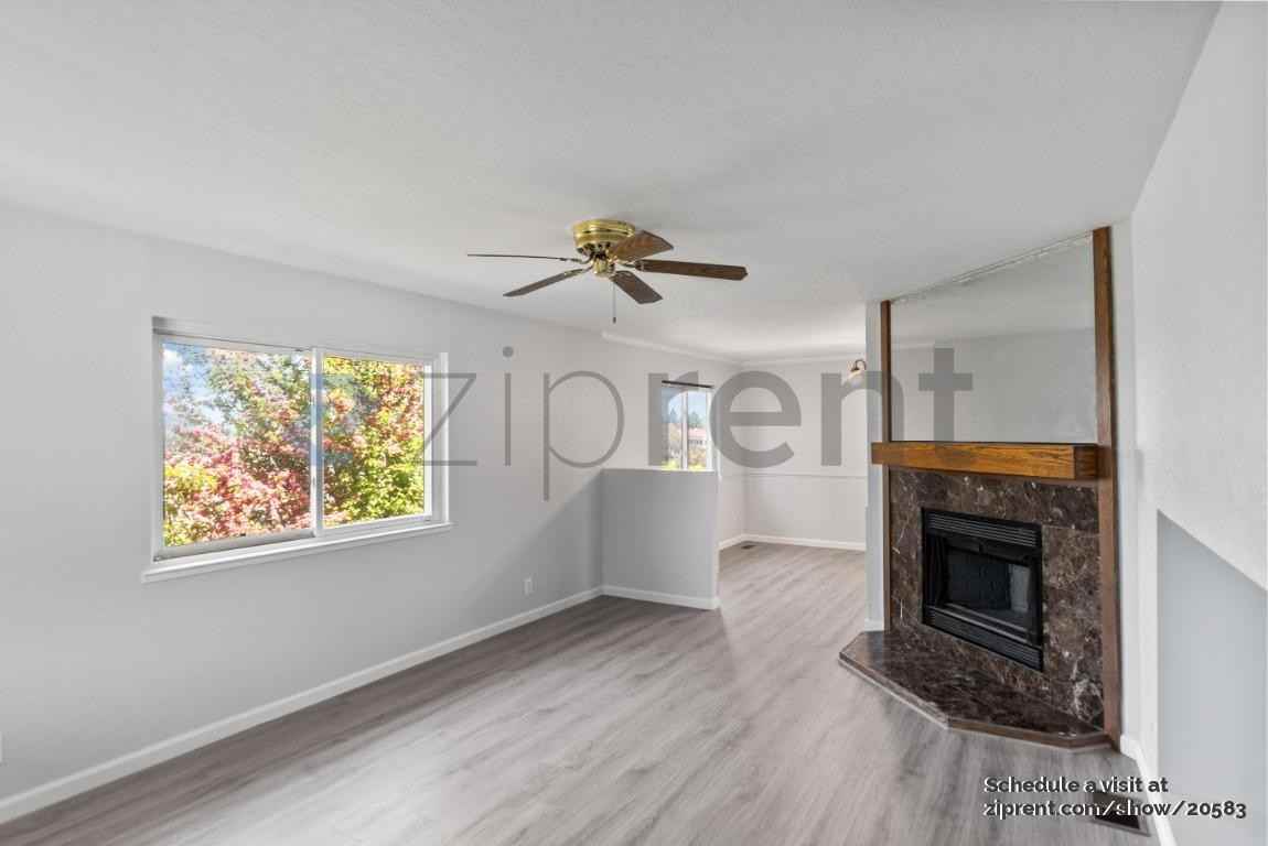 1106 Lindell Dr - Photo 2 of 23