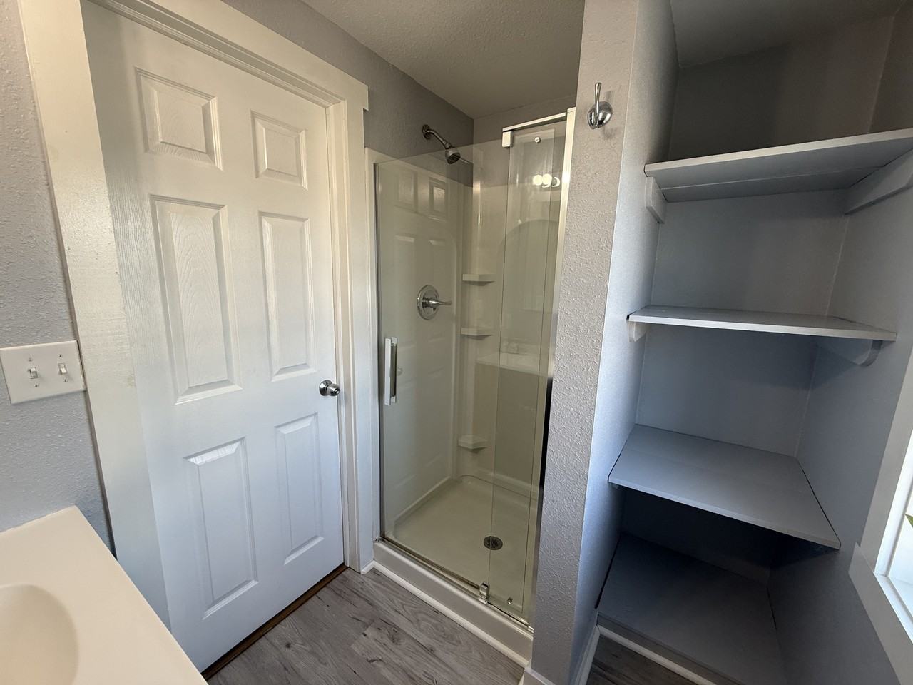 1 961C Church St, - Photo 2 of 8