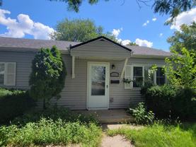 202 S Hammes Ave - Photo 1 of 1