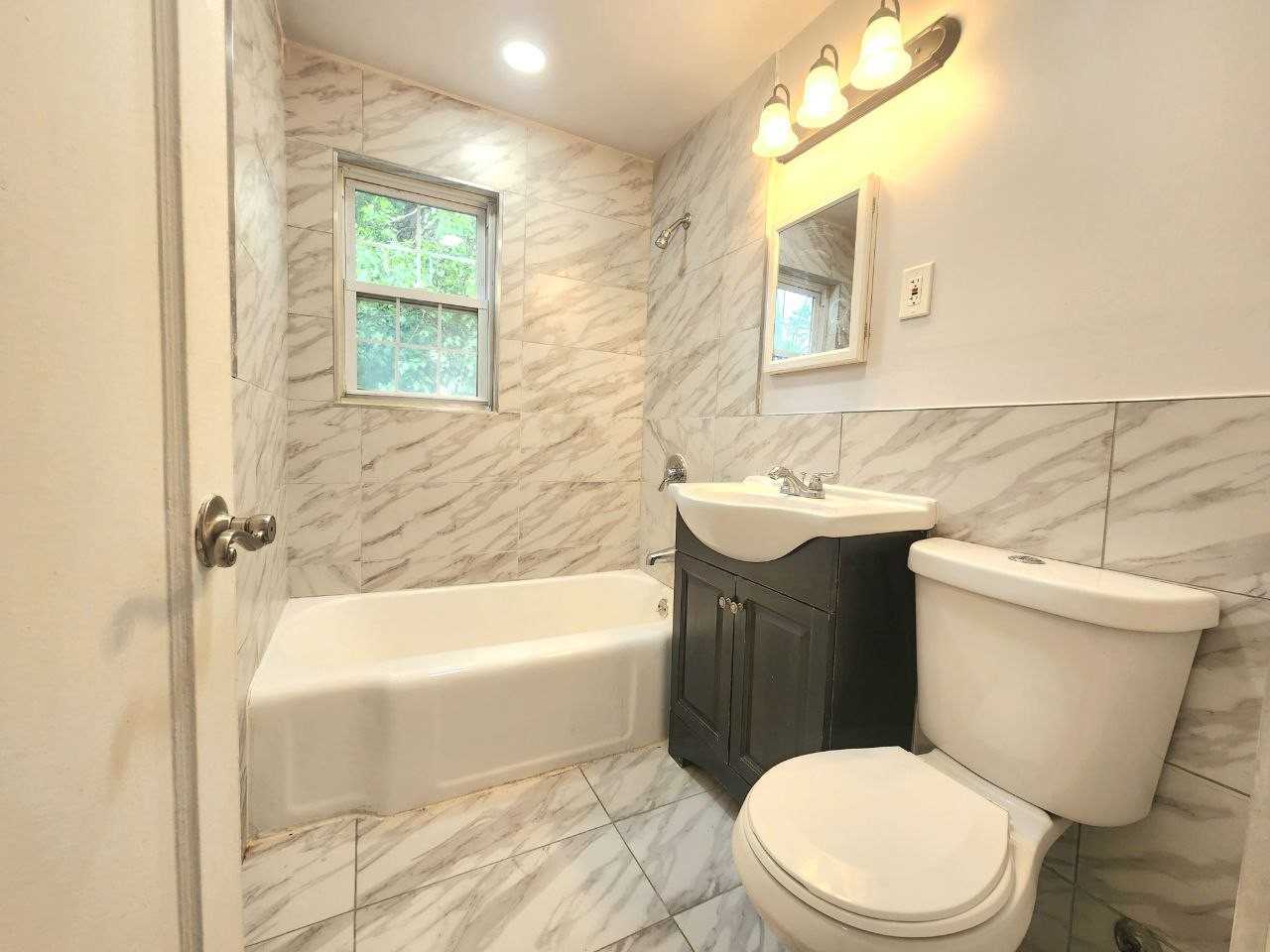 47 Branch Brook Pl #1J - Photo 4 of 5