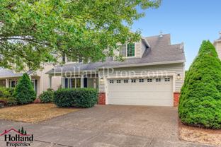 2457 Ne 10th Ave - Photo 1 of 1