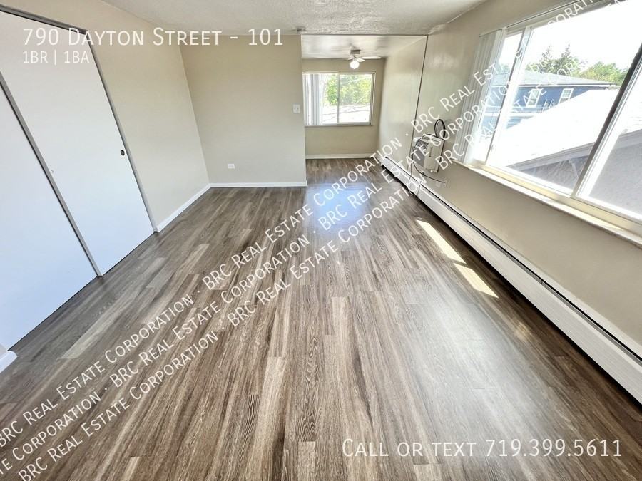 Bonneville Apts - Photo 3 of 8