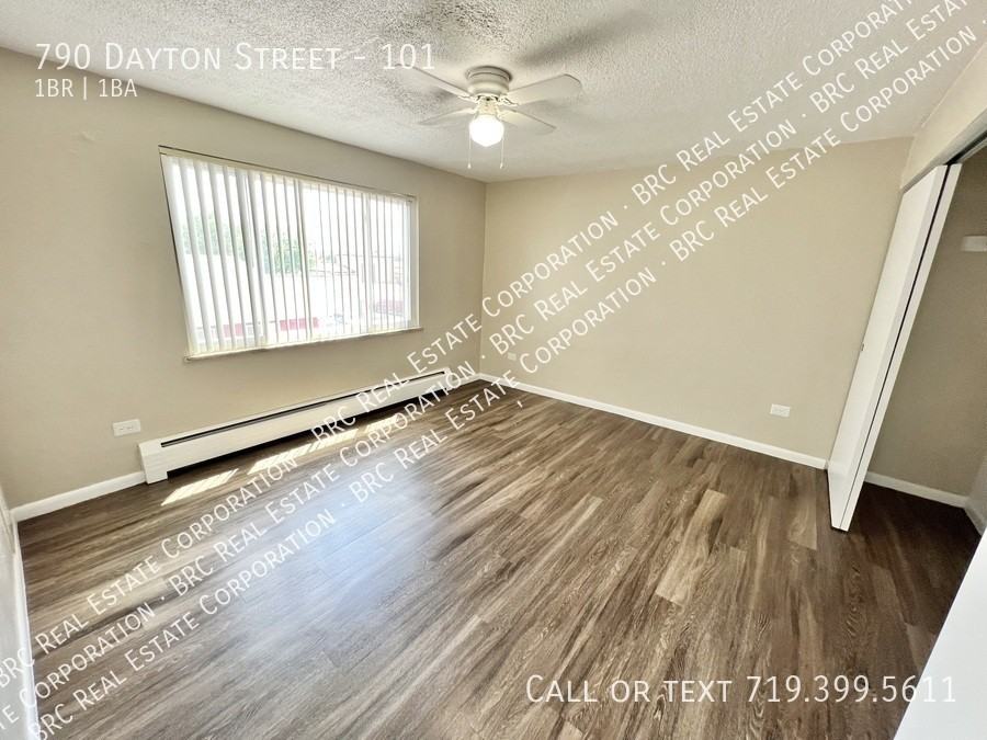 Bonneville Apts - Photo 7 of 8