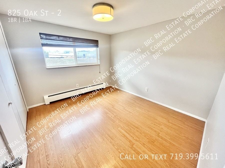 Oak Street Apartments - Photo 4 of 13