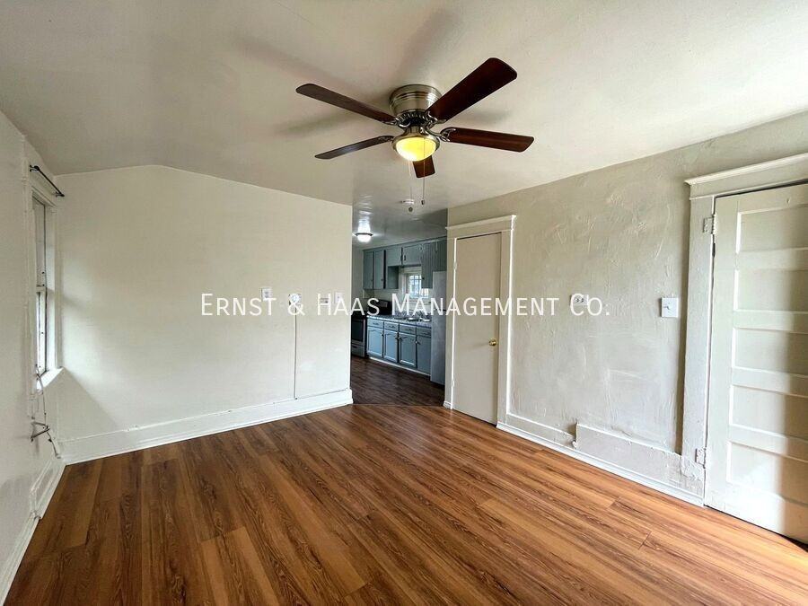 2244 Atlantic Ave - Photo 2 of 8