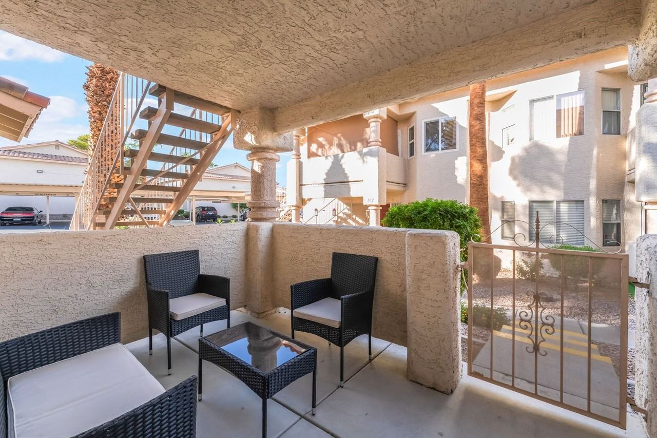 924 Falconhead Ln #101 - Photo 2 of 20