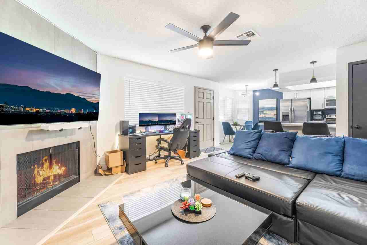 924 Falconhead Ln #101 - Photo 3 of 20