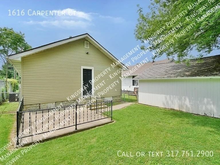 1616 Carpenter Ct - Photo 3 of 17