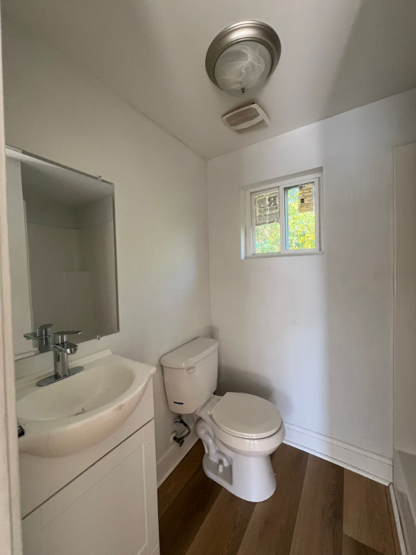 1103 Dunbar St #10 - Photo 3 of 5